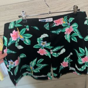 Flower shorts